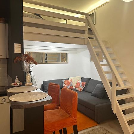 Castlehill Apartman The Perfect Blend Of Urban Living And Sightseeing Convenience Budapeşte Dış mekan fotoğraf